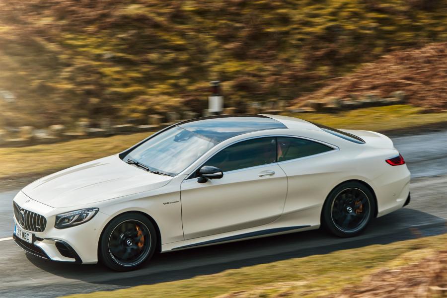  Mercedes-AMG S63 4Matic+ Coupe (C217) 2018 года  (UK) (фото 4 из 38)